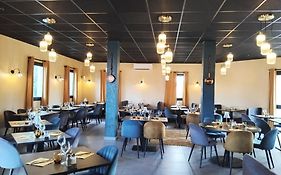 Hotel Le Bratoria, Anciennement Le Saint Vincent